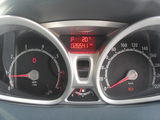 ขายFORD FIESTA 1.6 TOP สุด 5 ประตู สั่งการด้วยเสียง สภาพป้ายแดง