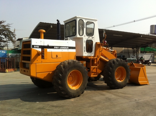 มาใหม่++รถตัก Komatsu 515-2 เก่าญี่ปุ่นขนาดบุ้งกี๋ 1.3Q มาใหม่++รถตัก Komatsu 515-2 เก่าญี่ปุ่นขนาดบุ้งกี๋ 1.3Q