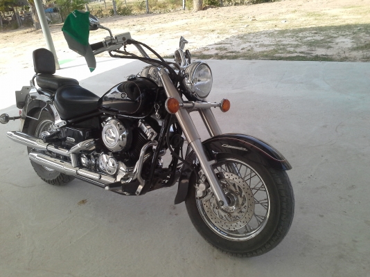 ขาย yamaha drag star 400 classic สภาพเดิม ๆ ขี่แล้วจะลืมไม่ลง เป็นรถ อิยวอยด์ เสียสรรพสามิตรเรียบร้อยครับ ออกทีปกับกลุ่มสบายครับ