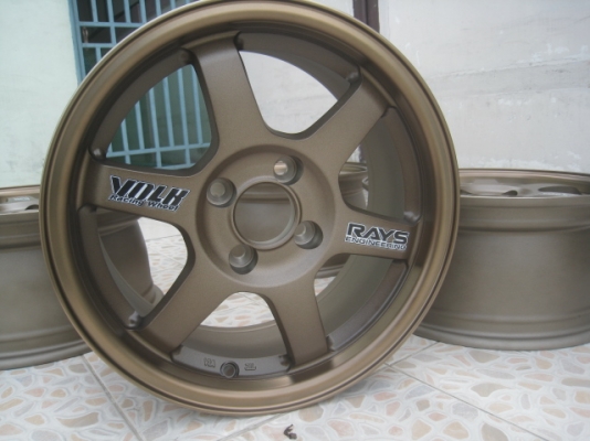 ขายล้อแม็กใหม่ TE37 15"x7" et35 4รู100 เป็นงานของ SSW ก้านสีน้ำตาลยิงทรายขอบชา พร้อมใส่ ถ่วงครับ สนใจติดต่อเล็กคลองสามครับ (081-3747940)