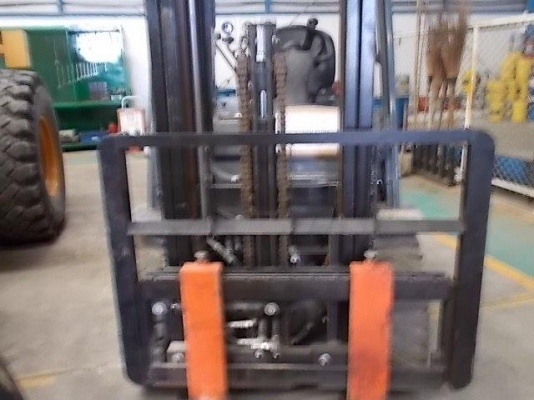 รถฟอร์คลิฟท์ ขนาด 2ตัน Toyota รุ่น: 02-8FDL20 ซีเรียล:8FDL25-31783 ปี:2012  ชั่วโมง:150