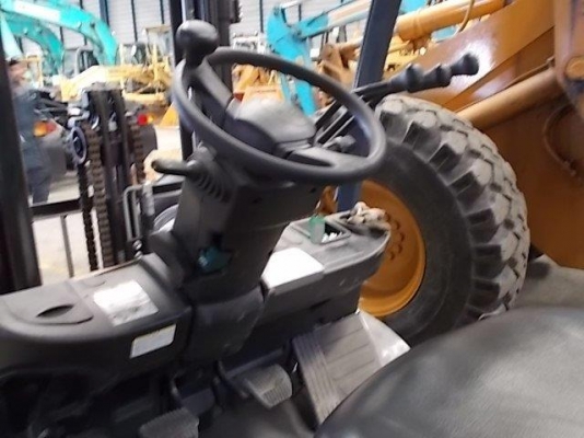 รถฟอร์คลิฟท์ ขนาด 2ตัน Toyota รุ่น: 02-8FDL20 ซีเรียล:8FDL25-31783 ปี:2012  ชั่วโมง:150