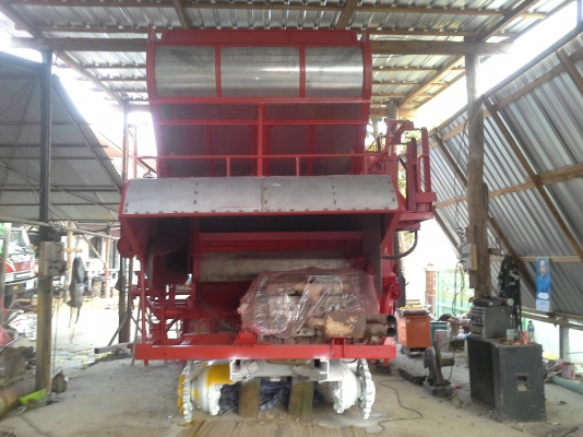 700000 ครับ นำส่งแล้วครับ ล้สร็จแล้วครับ ภาพจะออกช้าหน่อย ผมกับเจ้าของรถส่งงานกันทางไลน์ครับ งานหนัก ๆ เสร็จแล้ว กำลังเก็บสวนเก็บหล่อให้เหมือนใหม่แต่ราคาจิบ ๆ  เกษตรพัฒนา ปลดหนี้ รถขนาดเล็ก หน้าเกี่ยว 2.8 เมตร น่าจะเหมาะกับนาภาคอีสานครับ หาอยู่น่าจะมาลองด