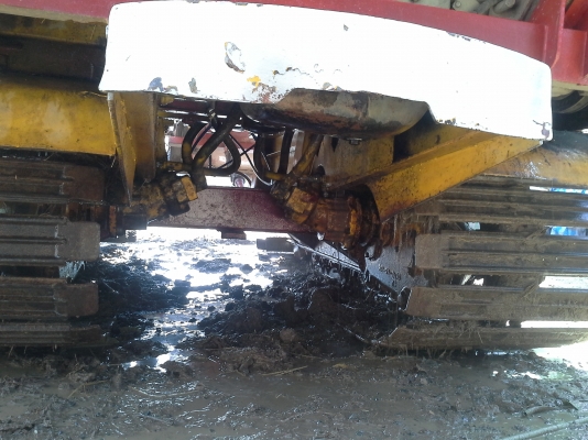 700000 ครับ นำส่งแล้วครับ ล้สร็จแล้วครับ ภาพจะออกช้าหน่อย ผมกับเจ้าของรถส่งงานกันทางไลน์ครับ งานหนัก ๆ เสร็จแล้ว กำลังเก็บสวนเก็บหล่อให้เหมือนใหม่แต่ราคาจิบ ๆ  เกษตรพัฒนา ปลดหนี้ รถขนาดเล็ก หน้าเกี่ยว 2.8 เมตร น่าจะเหมาะกับนาภาคอีสานครับ หาอยู่น่าจะมาลองด