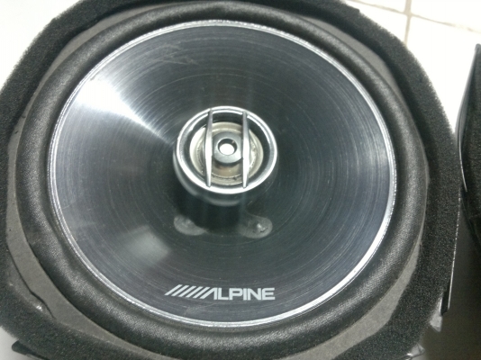 ลำโพงดอก ALPINE 6 inch (นิ้ว)