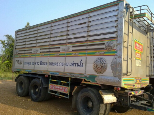 ขายรถบรรทุกอีซูซุเดก้า