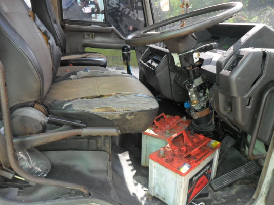 Mitsubishi MMTF528C 195 แรง 2 เพลา หัวคัสซี