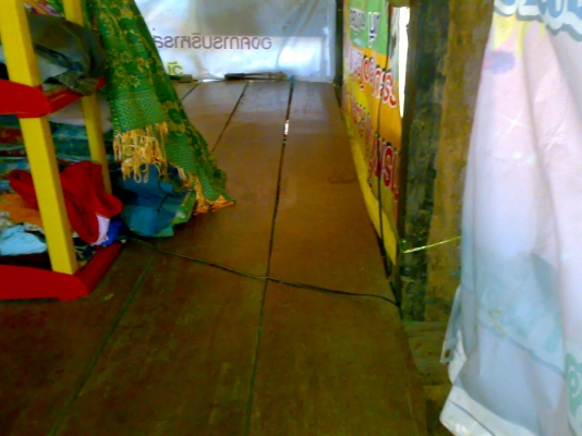 ขายไม้เก่าทั้งหลัง