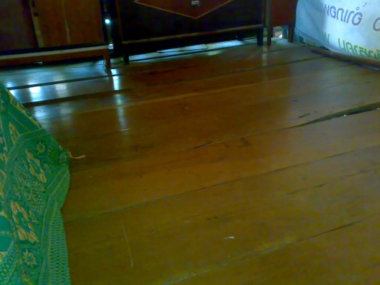 ขายไม้เก่าทั้งหลัง