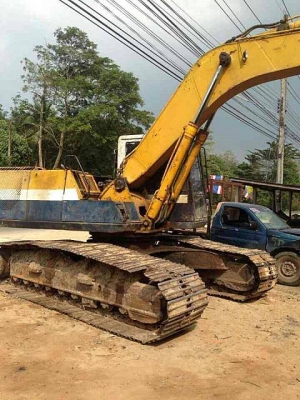 KOMATSU PC 200-5 LC  รถสวยพร้อมใช้งาน เอกสารอินวอย เครื่องดีไม่โหลด ราคาต่อรองได้ 087-2976734