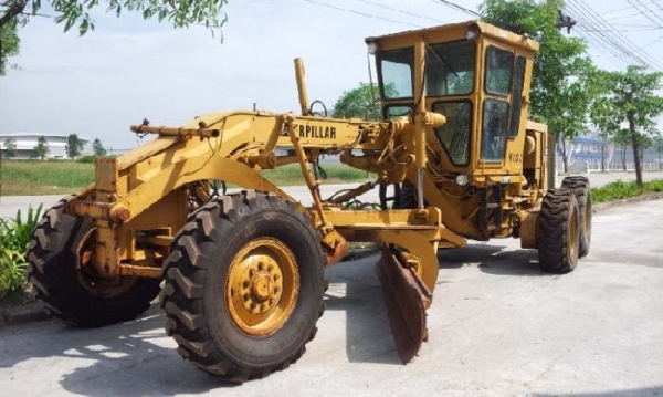 รถเกรด CAT 140G 72V1652X USA