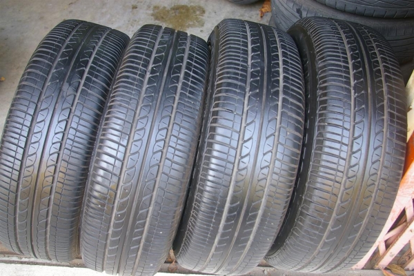 ล้อกะทะ jazz/city ขอบ 15 ยาง bridgstone 185/65/15