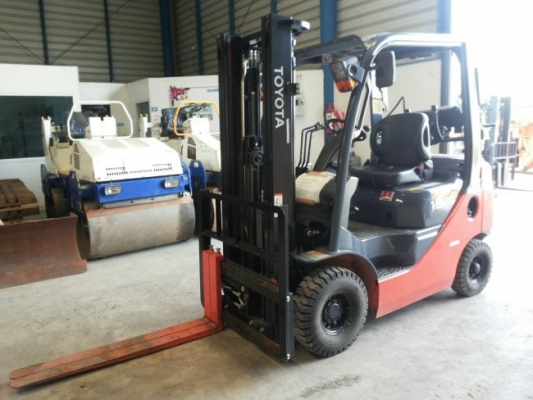 ขาย! รถโฟคลิฟท์(LPG)นำเข้า มือสอง TOYOTA / 02-8FGL15 / 33498 / ปี2012 / 184ชม / ขนาด1.5ตัน