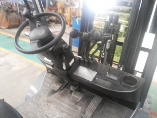 ขาย! รถโฟคลิฟท์(LPG)นำเข้า มือสอง TOYOTA / 02-8FG20 / 8FG25-31966 / ปี2012 / 171ชม / ขนาด2ตัน