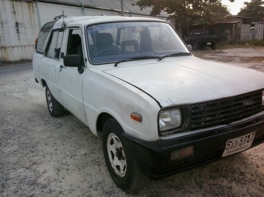 ขายมาสด้าแฟมิเลีย แวน 5เกียร์ครับ 0891347860 วัชครับ