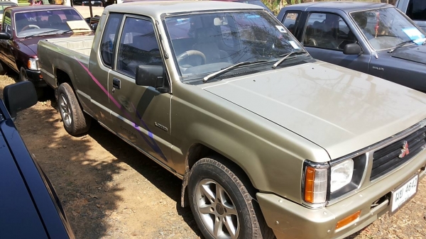 ***ขายแล้วครับขอบคุณ Truck2hand ขายกระบะแค็ปสวยๆ MITSU L200 AEROBODY ปี38/95 เครื่องเดิมเกียร์เดิม เครื่องแน่น แรง ช่วงล่างดีคัสซีสวยเดิมไม่ผุ ไม่ปะไม่ดาม กระบะสวย รถเคลียร์สีแต่บาง หัวเก๋งไม่ผุภายในสวยคอนโซลครบ พ.พาวเวอร์ แอร์เย็น ล้อแม็ก ยางดี4เส้น พร้อ ***ขายแล้วครับขอบคุณ Truck2hand ขายกระบะแค็ปสวยๆ MITSU L200 AEROBODY ปี38/95 เครื่องเดิมเกียร์เดิม เครื่องแน่น แรง ช่วงล่างดีคัสซีสวยเดิมไม่ผุ ไม่ปะไม่ดาม กระบะสวย รถเคลียร์สีแต่บาง หัวเก๋งไม่ผุภายในสวยคอนโซลครบ พ.พาวเวอร์ แอร์เย็น ล้อแม็ก ยางดี4เส้น พร้อ