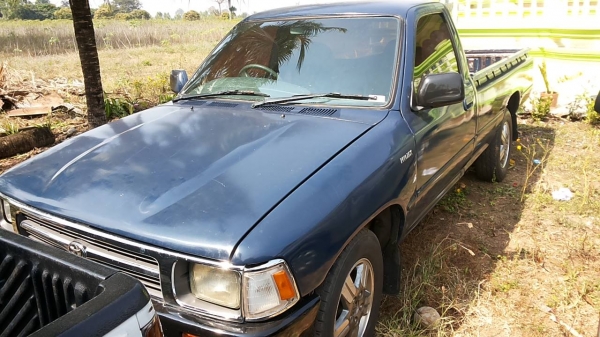 ***ขายแล้วครับขอบคุณ Truck2hand ขายกระบะตอนเดียว TOYOTA ไมตี้เอ็ก 2.5 ปี38/95 เครื่องเดิมเกียร์เดิม คานหน้าเดิม เครื่องแน่นแรงดี ช่วงล่างคัสซีสวยไม่ปะไม่ดาม กระบะสวยพื้นดี รถเคลียร์สีมา สีหนาหน่อย ภายในดี พ.ธรรมดา ประตูขวาตกนิดหน่อย ล้อแม็กวีโก้ ยางดี4เส้