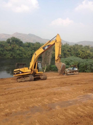 แบคโฮ CAT 320 VII ไฟฟ้าครบ เอกสารเล่มทะเบียน รถทำงานอยู๋