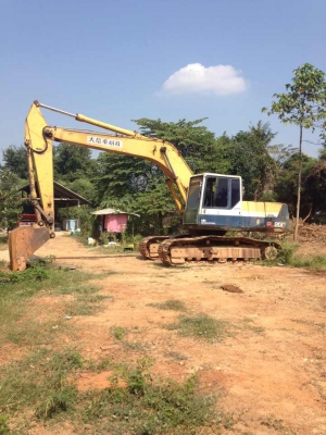 KOMATSU PC 200-5 คอนโทรนยาว ไฟฟ้าครบ ช่วงล่างเต็ม