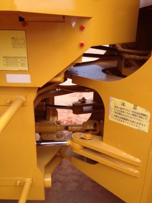 ขายรถตักล้อยาง TCM 830-2 (S11-03192) 4,212 ชม.