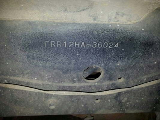 รถอีซูซุ 6 ล้อ รั้ว FRR 175 แรงม้า. ปี 39 สนใจติดต่อ 081 - 6079515 รถอีซูซุ 6 ล้อ รั้ว FRR 175 แรงม้า. ปี 39 สนใจติดต่อ 081 - 6079515