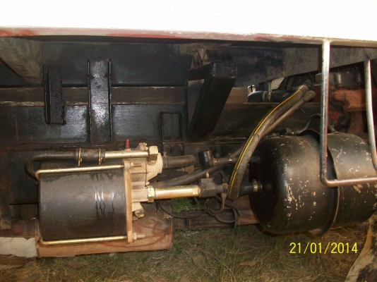 ขายหกล้อดั๊มฮีโน่120