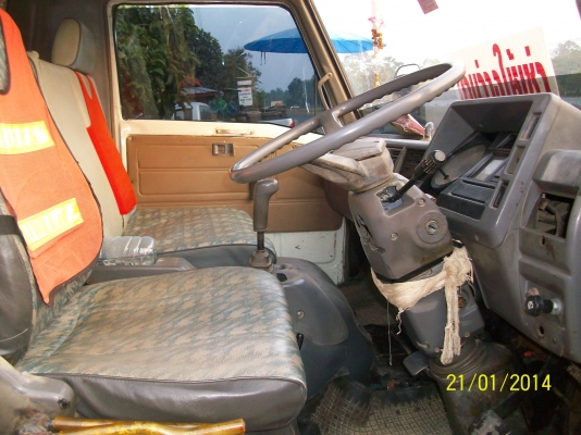 ขายหกล้อดั๊มฮีโน่120