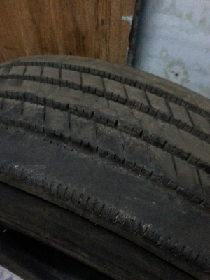 ขายยางรถบรรทุกbridgestone 11R22.5 สวยมาก