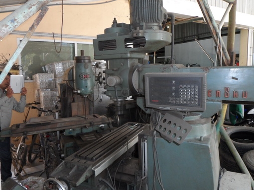 ขายครับขายเครื่องมิลลิ่ง ญี่ปุ่น ยี่ห้อ enshu มีจอลิเนี่ย 3 แกน ฟิต 3 แกน โหละออกจาก ไลน์ผลิต เครื่องลองไม่ได้ ขายตามสภาพ 80000 บาท