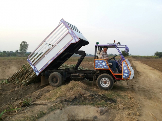 ขายรถอีแต๋น4ล้อ ดั้ม เครื่องisuzu85 สภาพใหม่พร้อมใช้งานบริการส่งทั่วไทยครับ