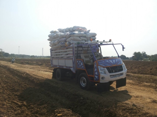 ขายรถอีแต๋น4ล้อ ดั้ม เครื่องisuzu85 สภาพใหม่พร้อมใช้งานบริการส่งทั่วไทยครับ