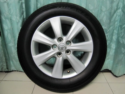 ขายล้อแม็ก Toyota Altis พร้อมยาง Bridgestone ปี 13 ขอบ 15