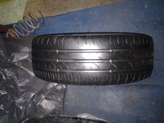 ขายยาง195/50/16/10continentalมีเส้นเดียวดอกเต็มๆ