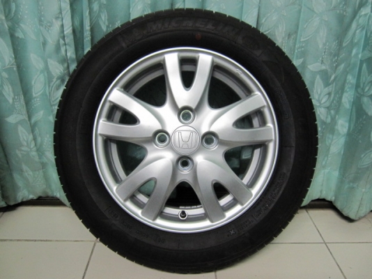 ขายล้อแม็กพร้อมยางป้ายแดง Honda BRIO ขอบ 14