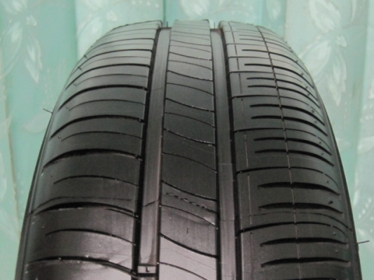 ขายล้อแม็กพร้อมยางป้ายแดง Honda BRIO ขอบ 14