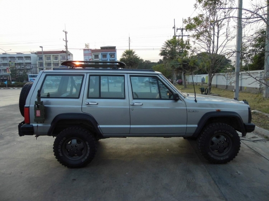 ขายยางMud MAXXIS BIGHORN 762 ขนาด30/9.50R15 ปี13