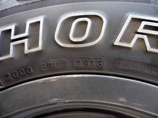 ขายยางMud MAXXIS BIGHORN 762 ขนาด30/9.50R15 ปี13