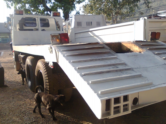 ขายอีกแล้วตรับ เทรเลอร์ บรรทุกแม็คโค ขึ้น 200 สบายๆครับ