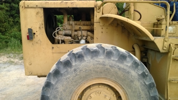 CAT950 รถตักล้อยาง เลี้ยวเอว รถใช้งานอยู่กองสต็อกทราย หิน ประจำ... CAT950 รถตักล้อยาง เลี้ยวเอว รถใช้งานอยู่กองสต็อกทราย หิน ประจำ...