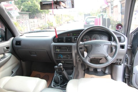 ลดราคาเหลือ229000บาท FORD RENGER 2500TURBO 4X4 4ประตู ปี2002 ลดราคาเหลือ229000บาท FORD RENGER 2500TURBO 4X4 4ประตู ปี2002