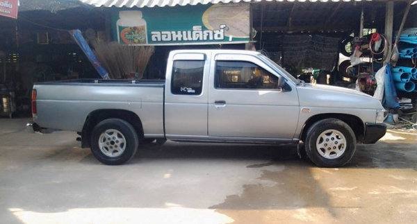 ขาย Big-m ปี94 ตัวท๊อป พวงมาลัยเพาว์เวอร์แท้โรงงาน ป้ายแดง มือเดียว แอร์หนาวๆ เครื่องฟิต ๆ เกียร์ไม่หอน ยางใหม่4เส้น พร้อมใช้จริงๆ ภาษีไม่ขาด ทะเบียนเอกสารพร้อมโอน