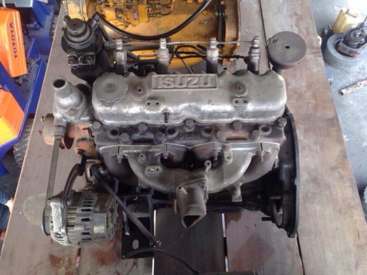 เครื่องยนต์ isuzu c240