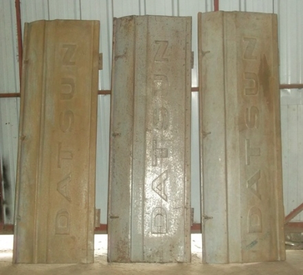 ขายฝาท้ายดัทสัน521 เเละ ดัทสัน 520 ของเเท้ใหม่เก่าเก็บครับ