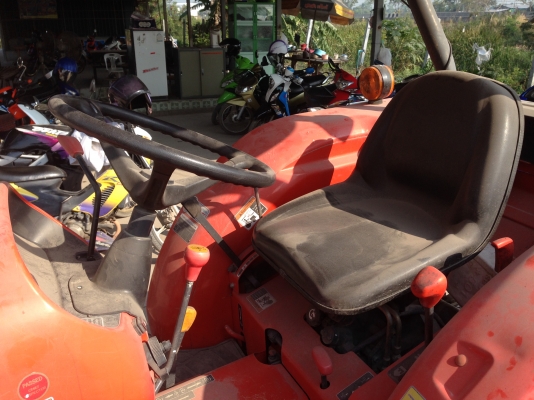 325,000 บาทเท่านั้น  KUBOTA L3608 ชั่วโมงน้อยสุดๆ