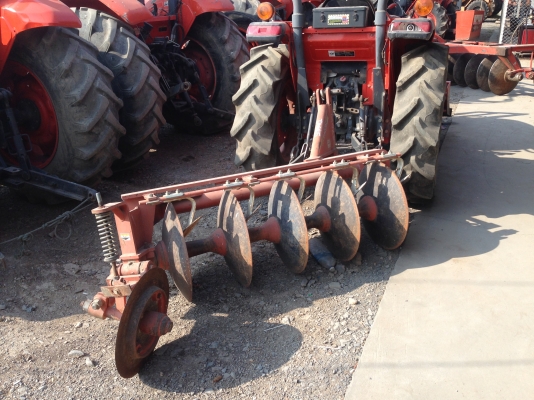 325,000 บาทเท่านั้น  KUBOTA L3608 ชั่วโมงน้อยสุดๆ