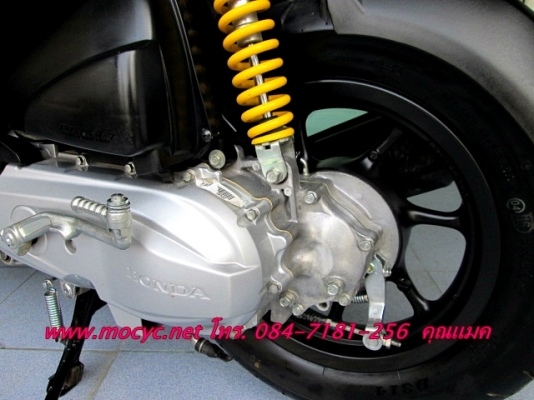 ZOOMER สีเหลือง สีขายดี มาใหม่  ไมล์ 1515 โล ใหม่กิ๊ก แถมฟรี  เสื้อ และหมวกกันน็อก 44900