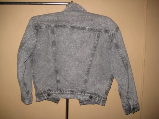 ขายเสื้อยีนต์ ลีวาย ของแท้ ขายเสื้อยีนต์ ลีวาย ของแท้