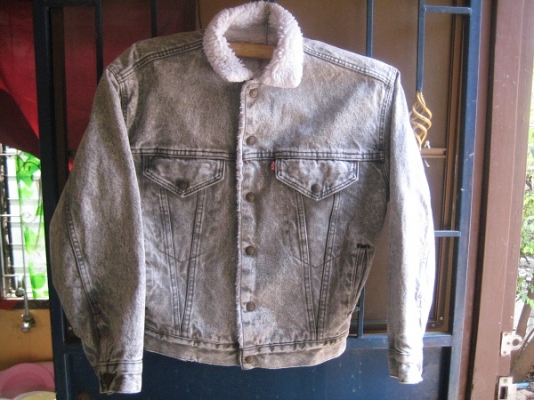 ขายเสื้อยีนต์ ลีวาย ของแท้ ขายเสื้อยีนต์ ลีวาย ของแท้