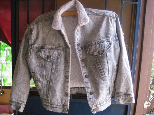 ขายเสื้อยีนต์ ลีวาย ของแท้