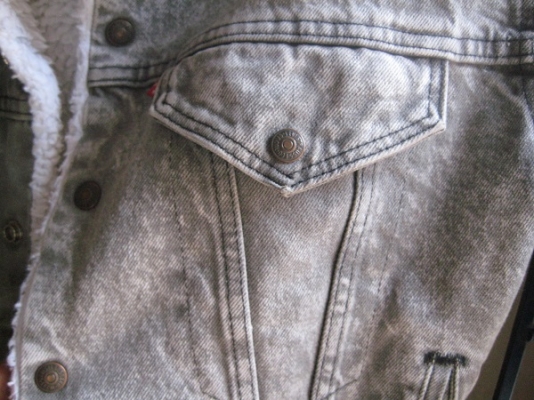 ขายเสื้อยีนต์ ลีวาย ของแท้ ขายเสื้อยีนต์ ลีวาย ของแท้